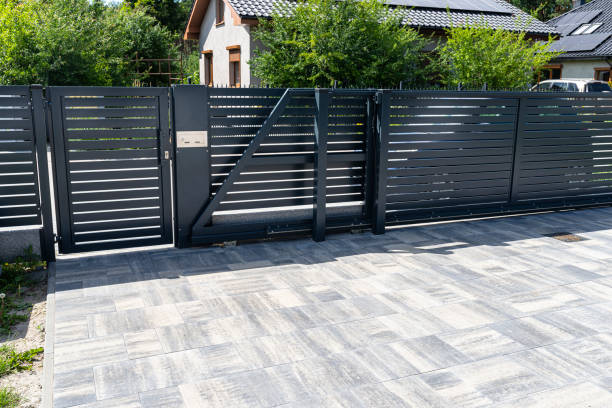 Best Driveway Paving Contractor  in St Clair, MI